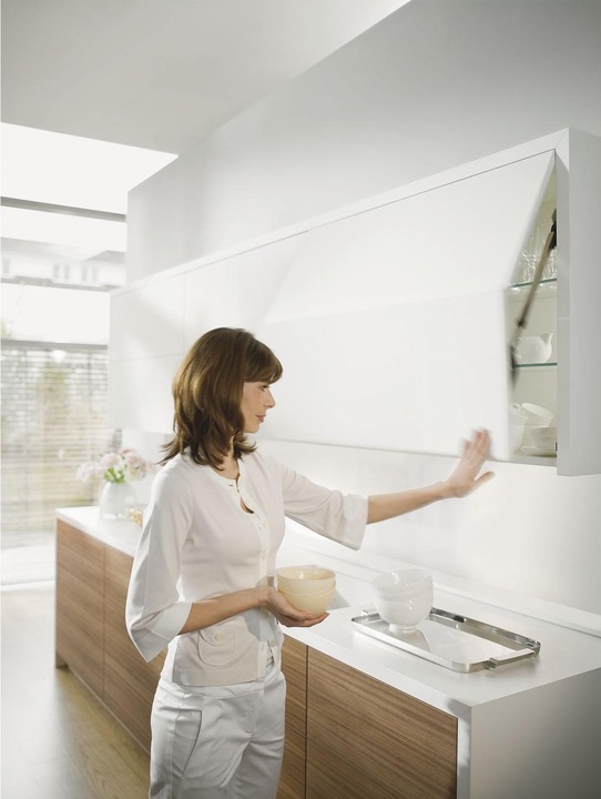 Produktbild Blum SERVO-DRIVE-Set für Klappensysteme AVENTOS HK top / HS / HF / HL (1 Stk.)