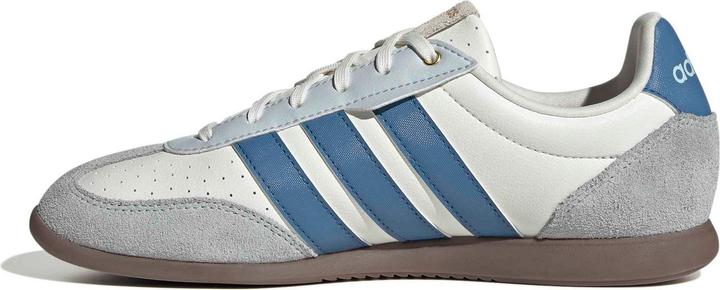 Image du produit Adidas Barreda Lo - cwhite/duin/gum5 (36.5, 37)