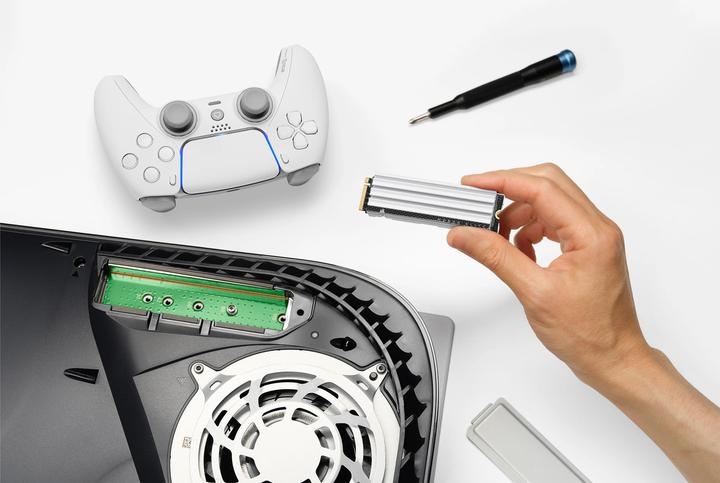 Produktbild Corsair MP600 ELITE 4TB NVMe PCIe M.2 SSD optimized for PS5 (4000 GB, M.2 2280)