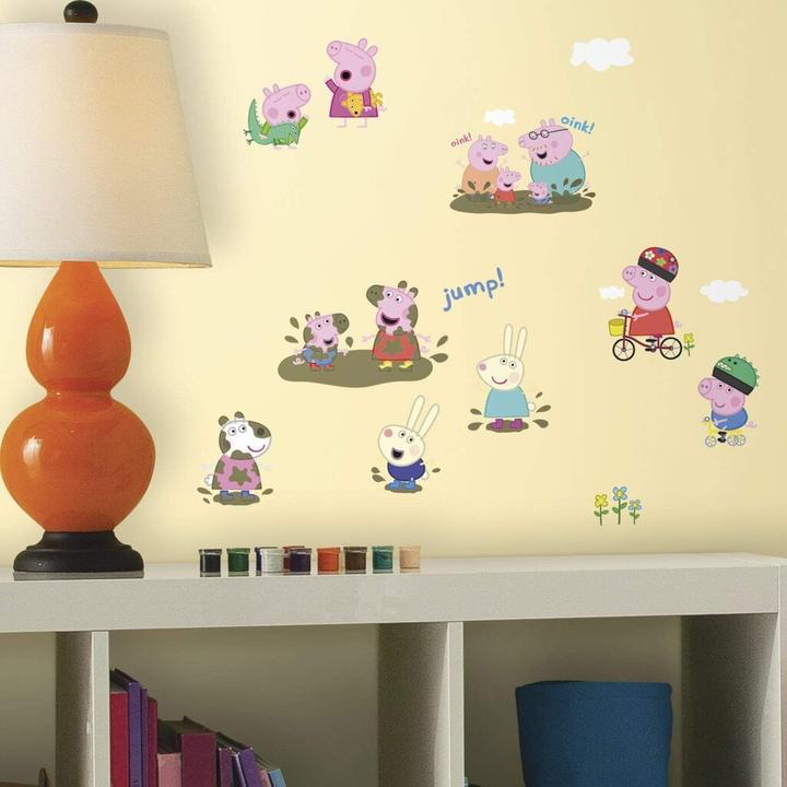 Actual product image Roommates Gurli Gris wallstickers