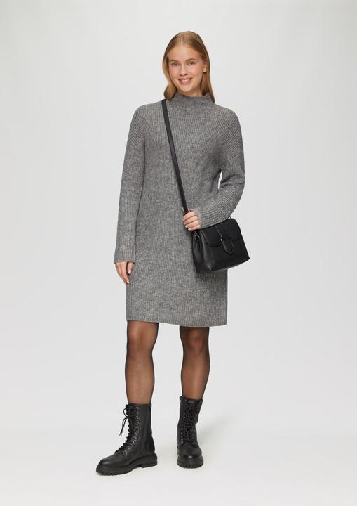 Immagine prodotto S.Oliver Kleid Strickkleid mit Stehkragen und überschnittenen Schultern (48)