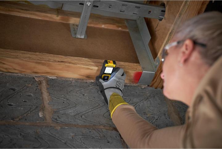 Actual product image Stanley Rangefinder SLM100 (30 m)