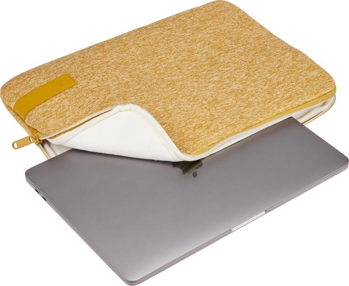 Actual product image Caselogic Reflect REFMB-113 (13", Apple)