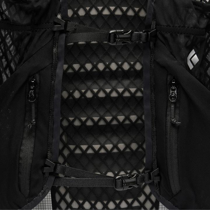 Actual product image Black Diamond Distance 15 Backpack (15 l)