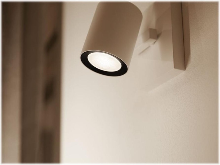 Actual product image Philips Hue White BT (GU10, 5.50 W, 400 lm, 1 x, F)