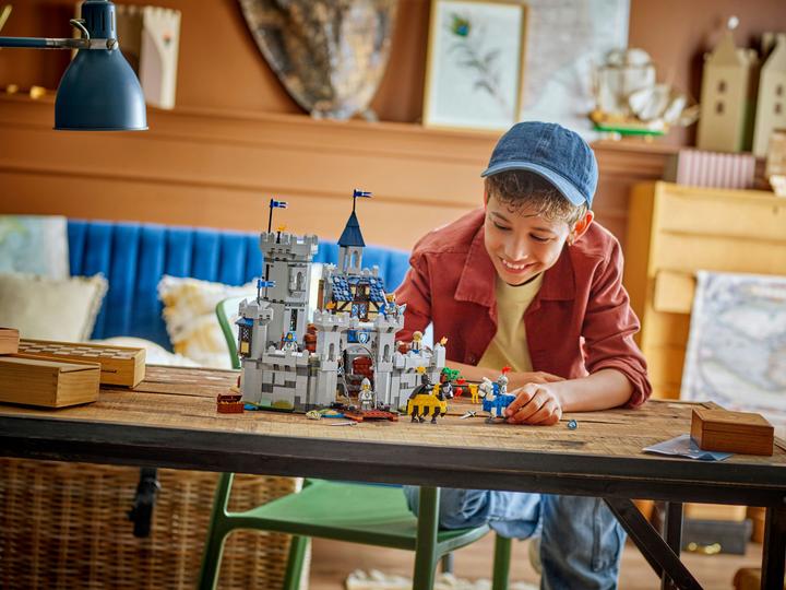 Image du produit LEGO Ritterburg im Mittelalter (31168, LEGO Creator 3-in-1)