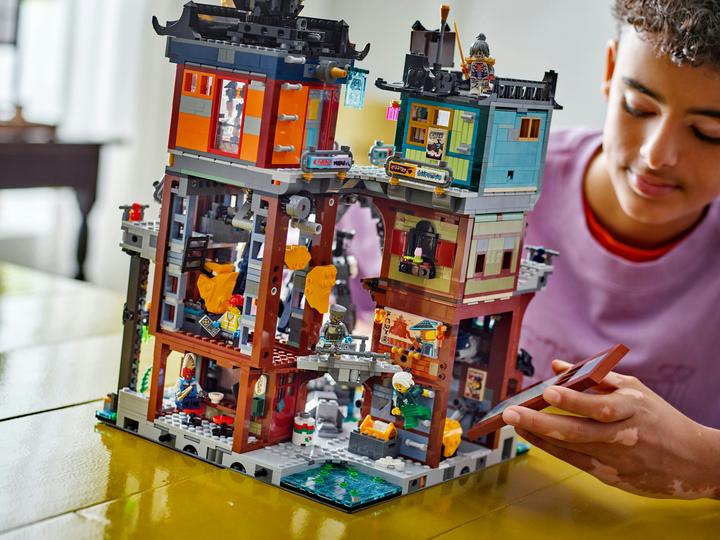 Image du produit LEGO Ninjago City Werkstätten (71837, LEGO difficiles à trouver, LEGO Ninjago)