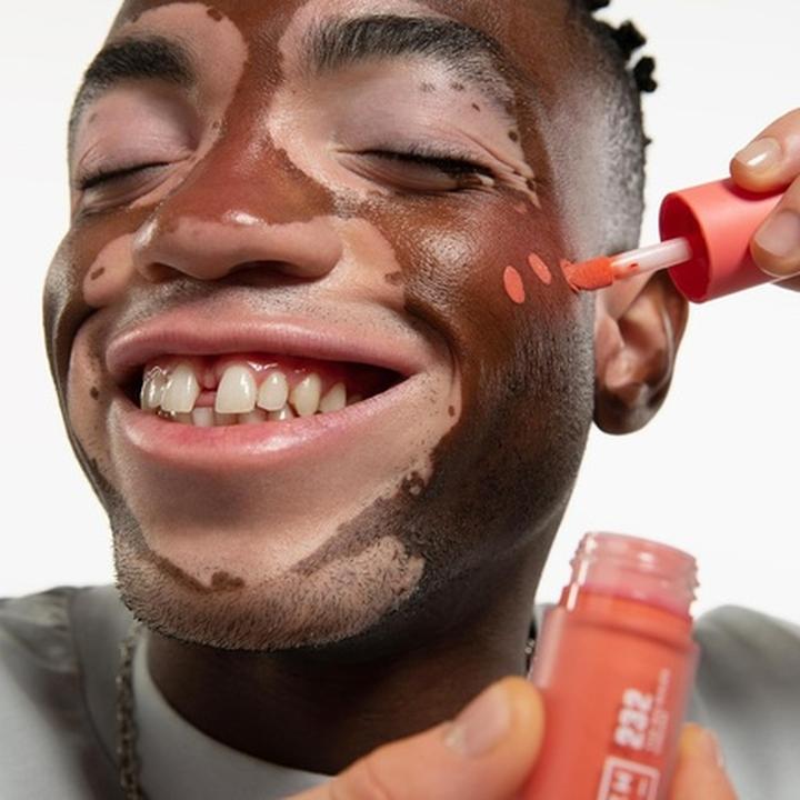 Actual product image 3INA MAKEUP The No-Rules Cream 232 Coral Red Liquid Blush Matte with Sweet Almond Oil Vegan Cruelty (Coral Red)