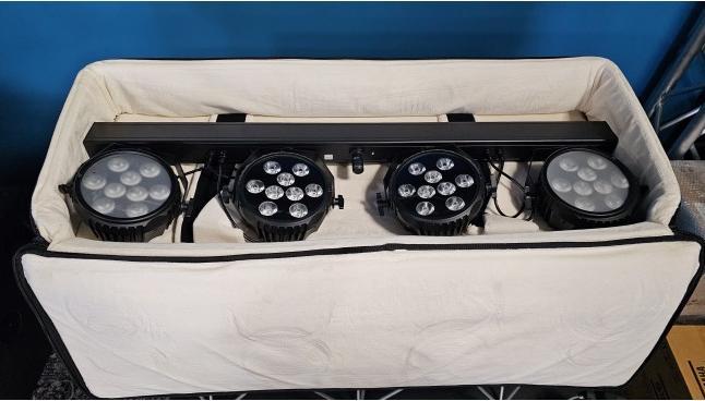 Produktbild Showtec Lightset PRO 9/10 RGBM RGBM (10 W, LED)