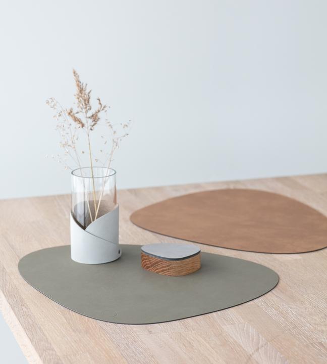 Actual product image Andersign Placemat Curve L, Double Nupo Army Green/Nature, 37x44 cm (1 pcs., 37 x 44 cm)