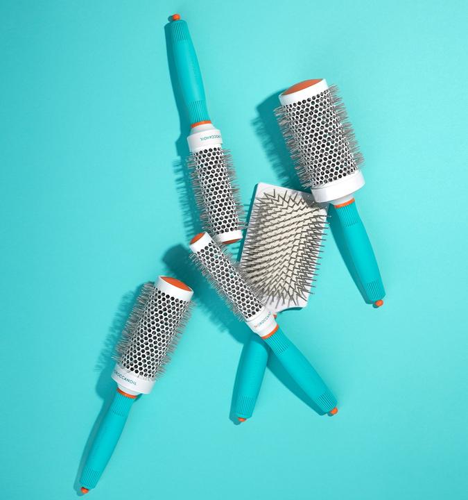 Actual product image Moroccanoil Round brush