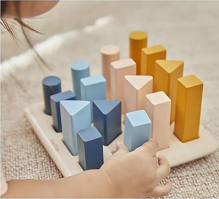Actual product image Plantoys Orchard geometric block table