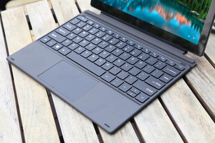 Actual product image Chuwi UBook X (12", 512 GB, Grey)