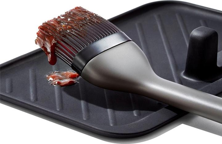 Actual product image OXO Good Grips Barbecue Brush