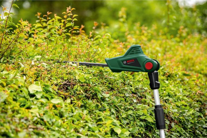 Produktbild Bosch Home & Garden UniversalHedgePole 18 (Akkuheckenschere)