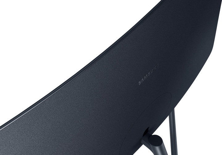 Actual product image Samsung UR59C (3840 x 2160 Pixels, 32")