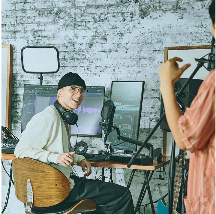 Actual product image Yamaha Mischpult MGX16V