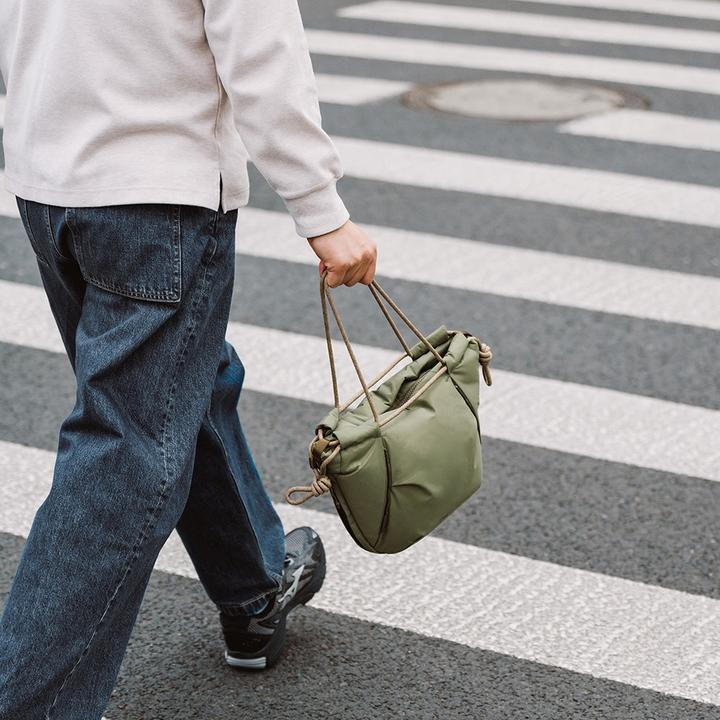 Actual product image Pgytech Rope Strap Bag (Lilac) OneGo (Camera shoulder bag, Kamera Taschenerweiterung)