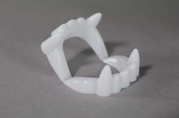 Image du produit Erfurth Dents de vampire