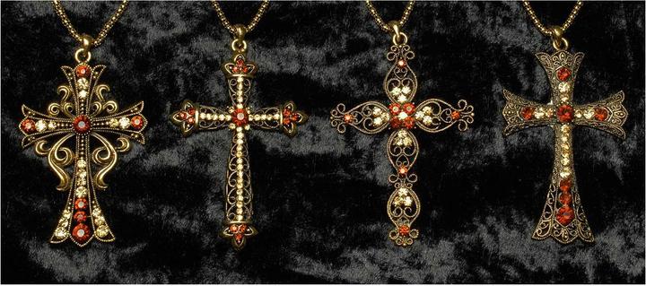 Körner Kreuz Halskette