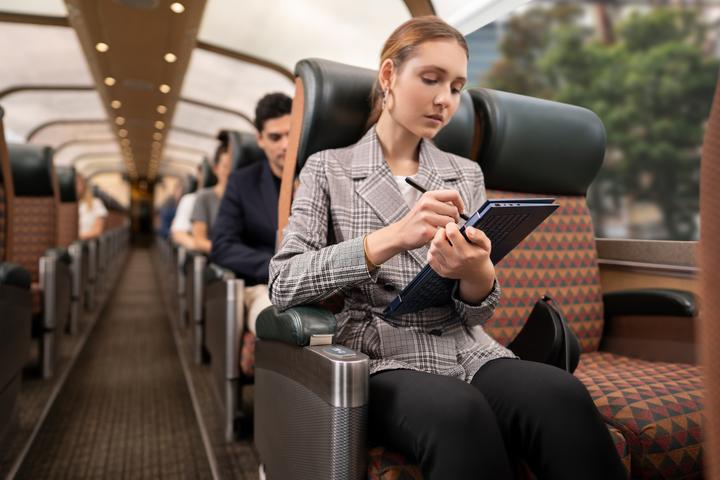 Actual product image HP Elite Dragonfly G3 (13.50", 512 GB, 16 GB, CH, Intel Core i5-1235U)