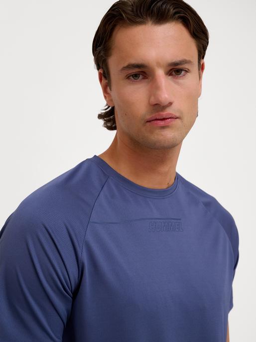Produktbild hummel hmlCOURT LIGHT WEIGHT T-SHIRT (S)