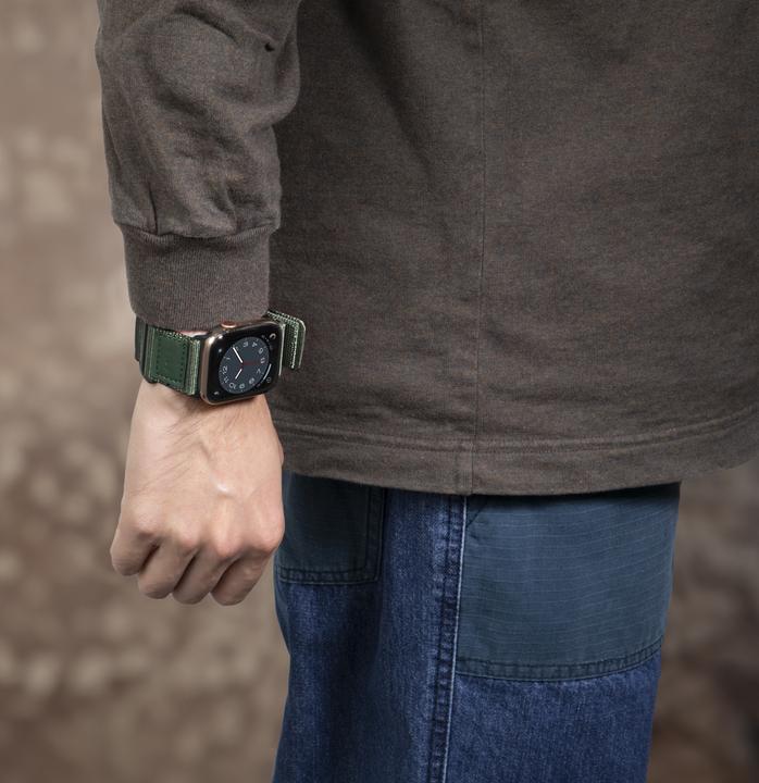 Image du produit Laut CHAMPS SPORT 42/44/45/49mm (42 mm, 44 mm, 45 mm, 49 mm, Nylon, Textile)