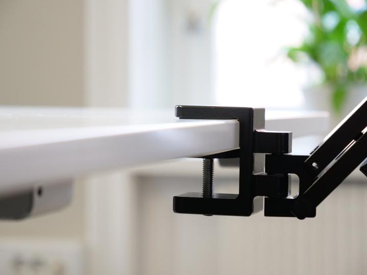 Actual product image Mousetrapper Dynamic Arm Support