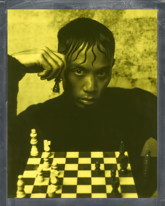Actual product image Polaroid 8x10 Duochrome Film Black & Yellow (8x10)