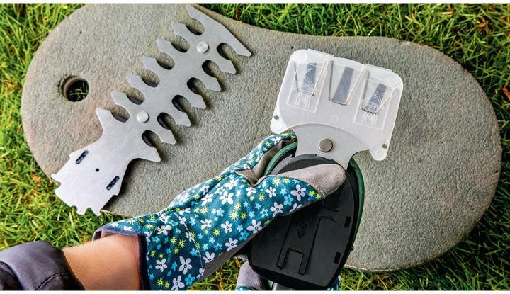 Actual product image Bosch Home & Garden EasyShear (Rechargeable battery operated)
