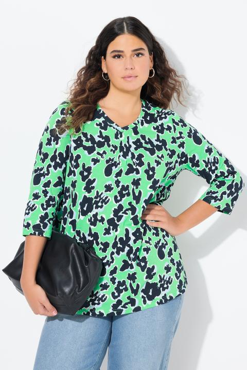 Actual product image Ulla Popken Floral Print 3/4 Sleeve V-Neck Tee (42, 44)