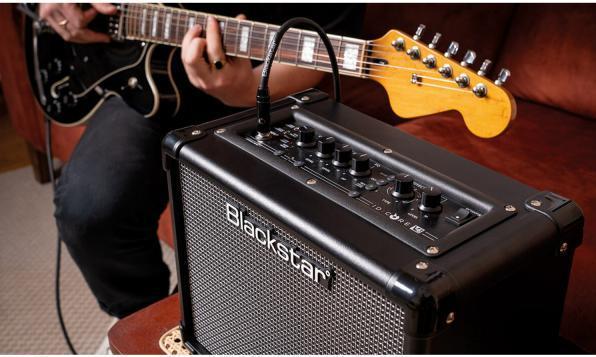 Produktbild Blackstar ID:CORE 4 -kitaravahvistin, musta (Gitarre, 10 W)