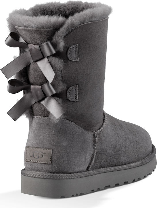 Actual product image Ugg Bailey Bow II (37)