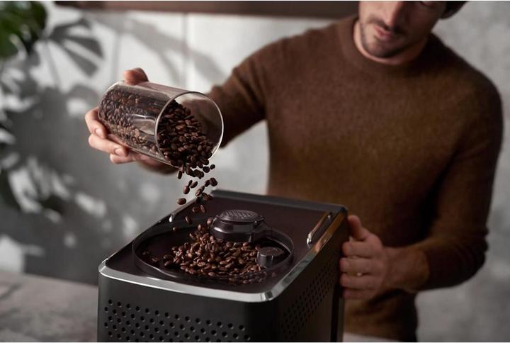 Actual product image Saeco GranAroma silver / fully automatic coffee machine / 1500 W / 15 bar / 1.8 litre / 300 g container