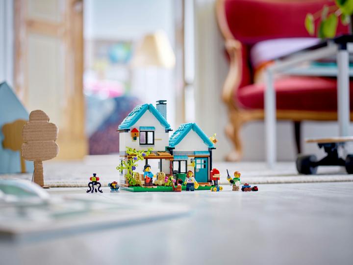 Produktbild LEGO Gemütliches Haus (31139, LEGO Creator 3-in-1)