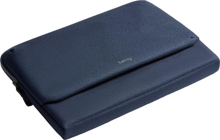 Actual product image Bellroy Caddy Tasche für Laptop bis 16", Blau, DLCB-NAV-227 (16")