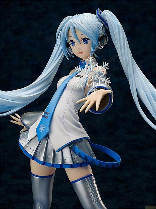 Actual product image FREEing Character Vocal Series 01 Statue 1/4 Snow Miku 42 cm (re-run)