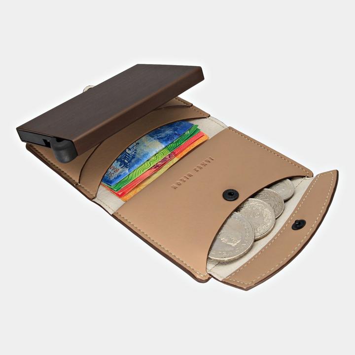 Actual product image James Dixon Botón Nautica - Sand Brown - Coin pocket