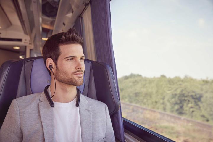 Actual product image Sony Wi-1000x (ANC, 10 h, Wireless)