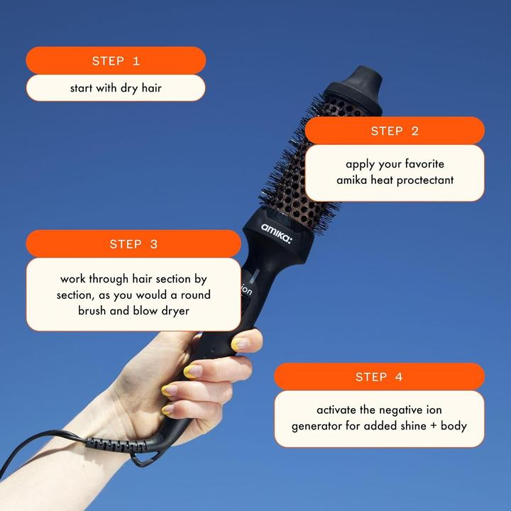 Image du produit Amika Blowout Babe Thermal Brush Black