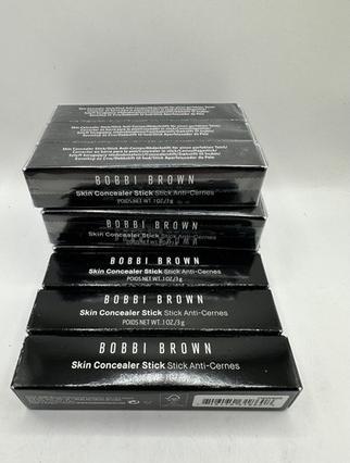 Actual product image Bobbi Brown Skin Concealer Sand Stick (Sand)