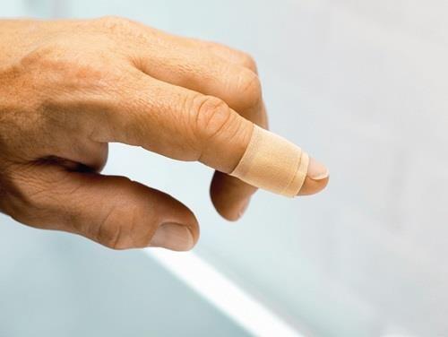 Image du produit Plum Sparadraps QuickFix Blood Stopper, recharge pour distributeur, avec fibres d'alginate (45 x)