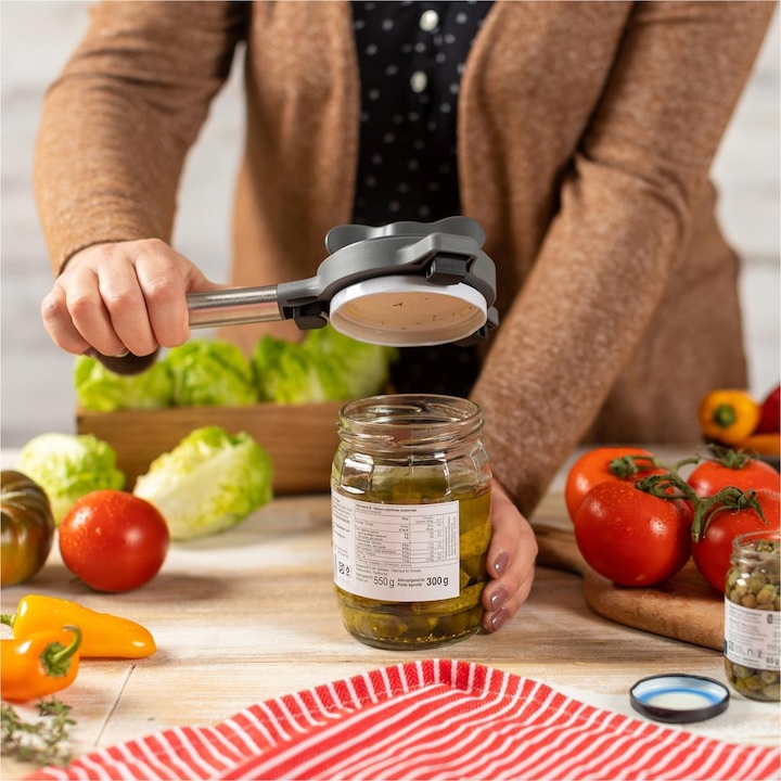 Actual product image Kuhn Rikon Deluxe Gripper lid opener grey (Plastic lidded bottle opener)