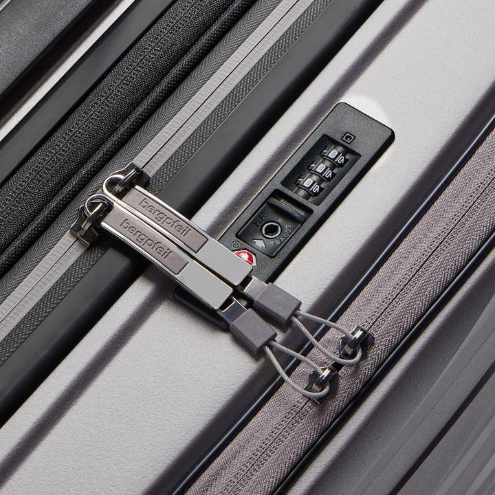 Actual product image Bergpfeil Travel 4 Rollen Kabinentrolley 55 cm Laptopfach mit Dehnfalte (46 l)