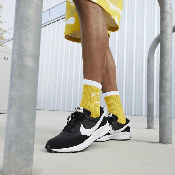 Immagine prodotto Nike Scarpe Waffle Debut Uomo, NERO/BIANCO-ARANCIONE-CLARE 7.5 (40.5)