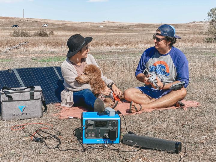Image du produit Bluetti PV200 (200 W, 7.30 kg)