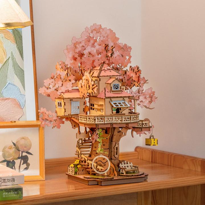 Actual product image Robotime Sakura Tree House