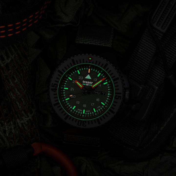 Produktbild Traser P69 Black Stealth (Analoguhr, 46 mm)