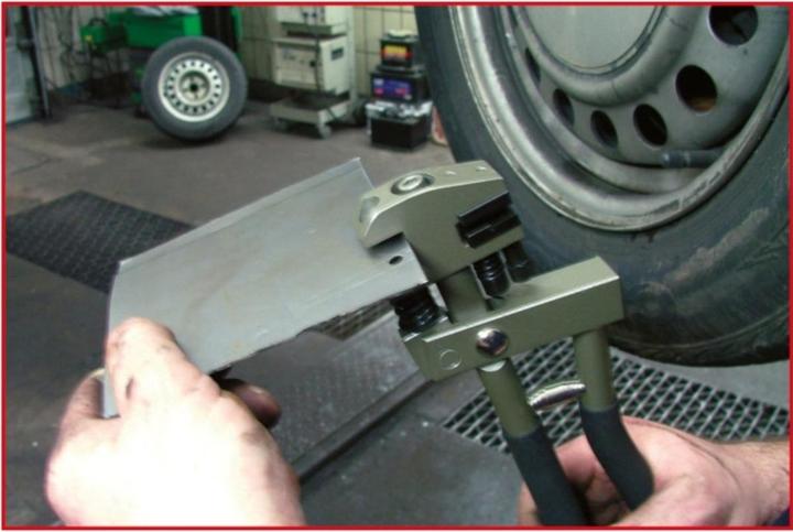 Produktbild KS Tools Loch- und Absetzzange, selbstöffnend, Länge 285 mm (285 mm)