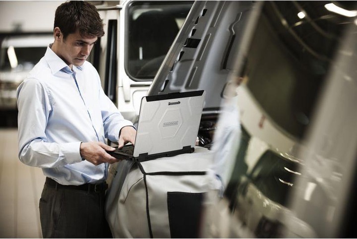 Image du produit Panasonic Toughbook CF-54 (14", Intel Core i5-7300U, 8 Go, 256 Go, CH)